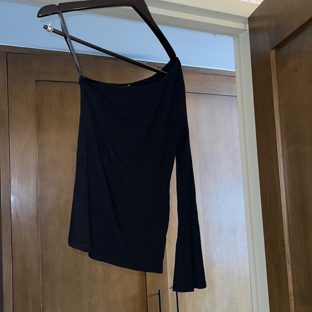 White House Black Market One Bell Sleeve Asymmetrical Top